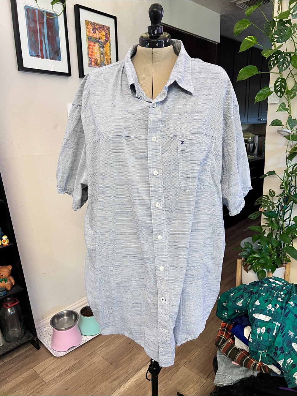 Izod Light Blue Short-Sleeve Button-Down Shirt